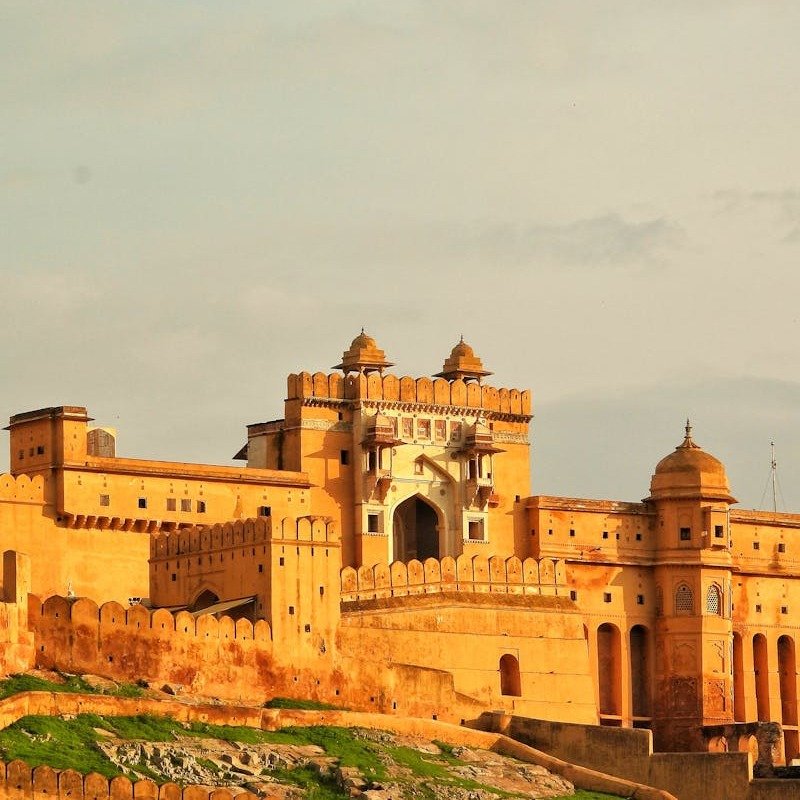 Jaipur palace and cultural tours in Rajasthan India