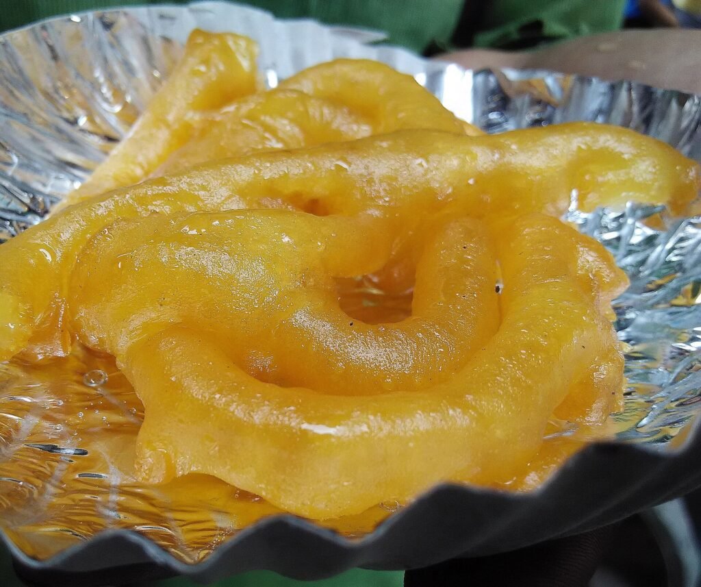 Fresh jalebi in Chandni Chowk, a sweet stop on the Old Delhi food walk